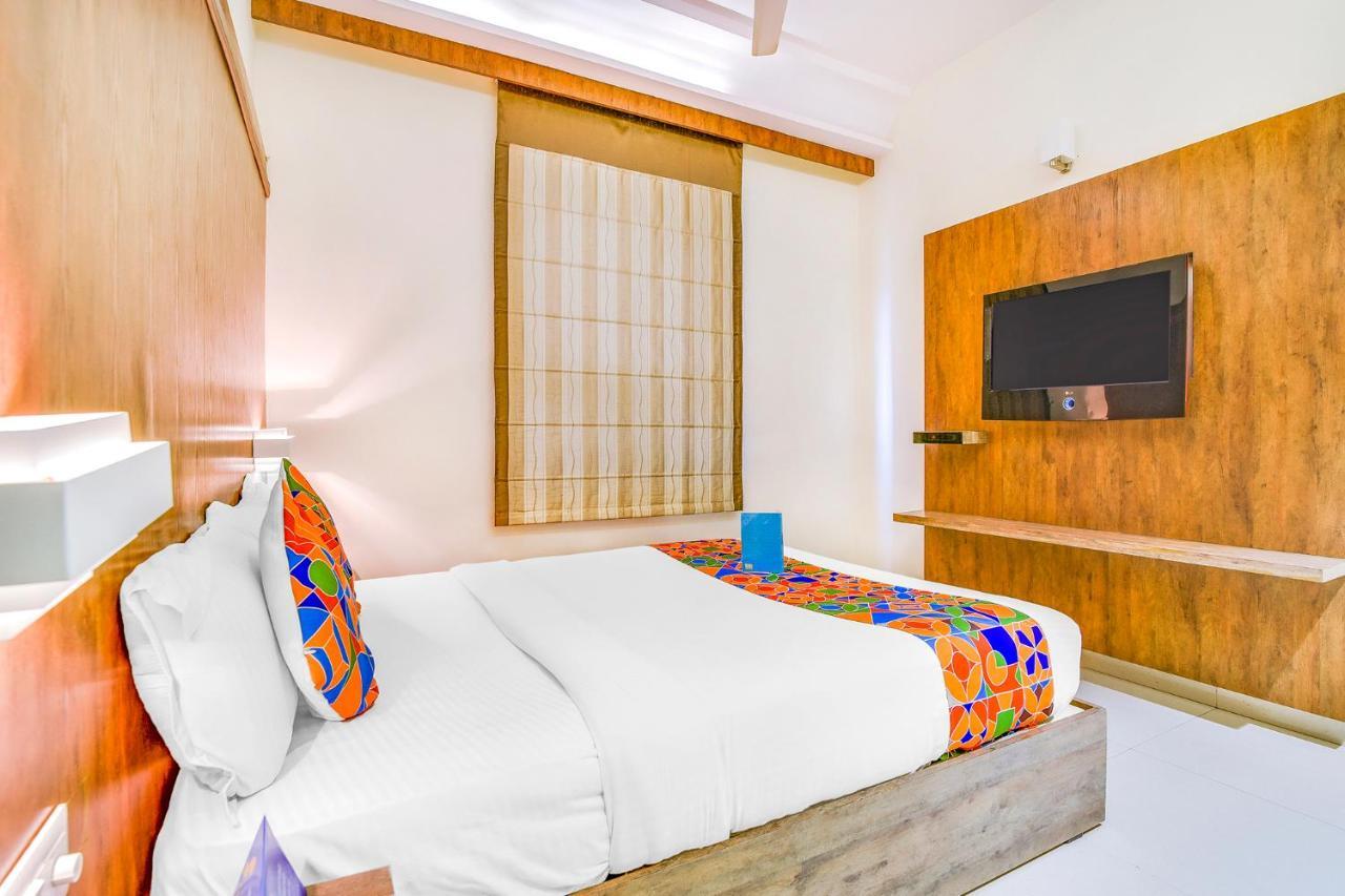 Fabhotel Arastu Nampally ハイデラバード エクステリア 写真