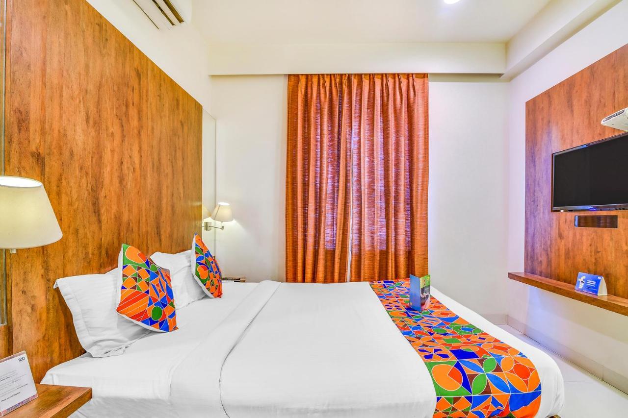 Fabhotel Arastu Nampally ハイデラバード エクステリア 写真