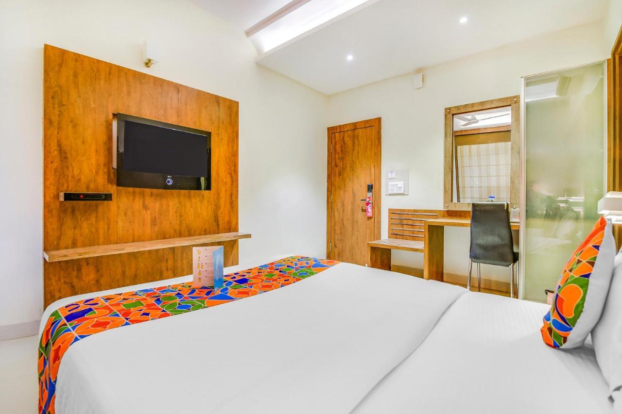 Fabhotel Arastu Nampally ハイデラバード エクステリア 写真